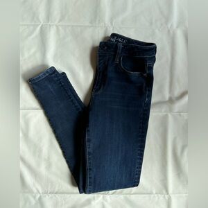 American Eagle Super High Rise Jegging Size 2 Womens